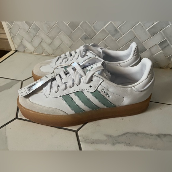 Adidas Women’s Samba White and Teal Sneakers with Gum Sole - Picture 2 of 9